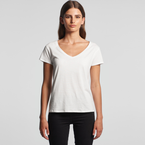 CHLOE V-NECK Thumbnail